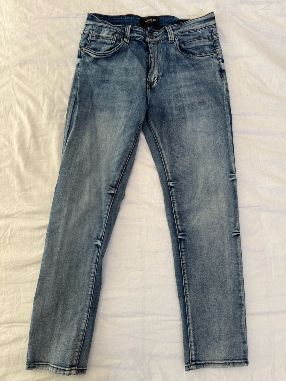 Kenneth Cole Athletic Fit Slim Men's Jeans in Light Blue Wash